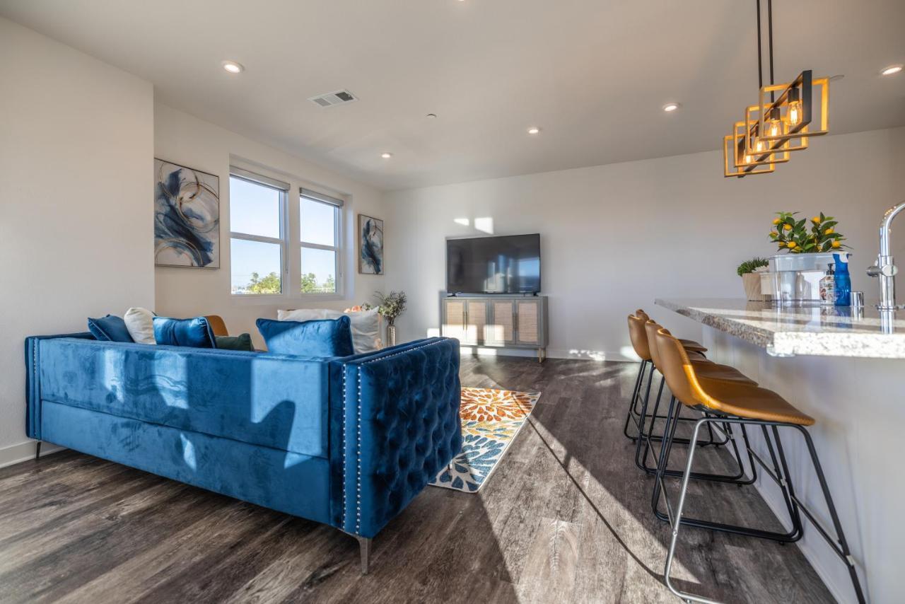 Disney Firework View 3 Bedrooms Townhouse Kitchen Fast Wifiアナハイム エクステリア 写真