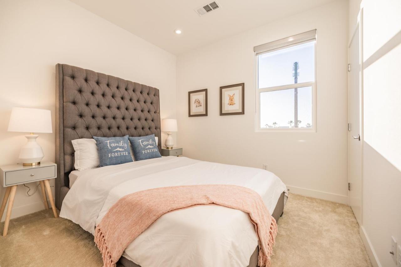 Disney Firework View 3 Bedrooms Townhouse Kitchen Fast Wifiアナハイム エクステリア 写真