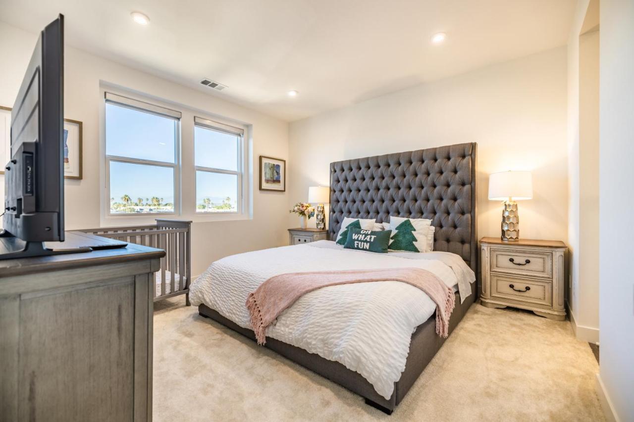 Disney Firework View 3 Bedrooms Townhouse Kitchen Fast Wifiアナハイム エクステリア 写真
